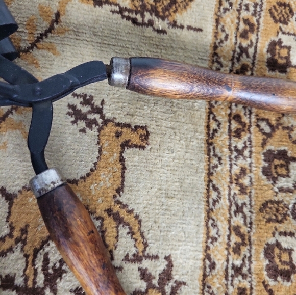 Antique Hair Crimper Metal with Wooden Handles - Set of 3 - Picture 4 of 4